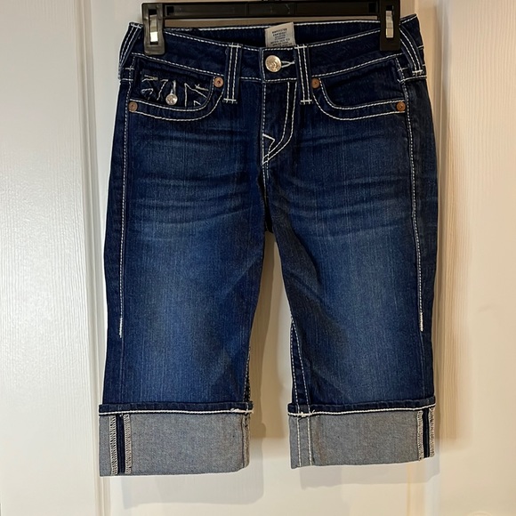 True Religion shorts - Picture 1 of 8